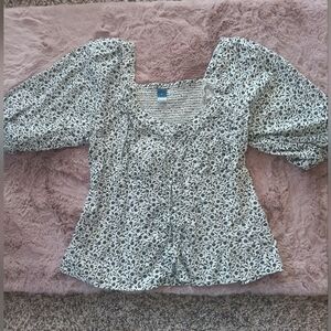 Floral Blouse with Puff Sleeves